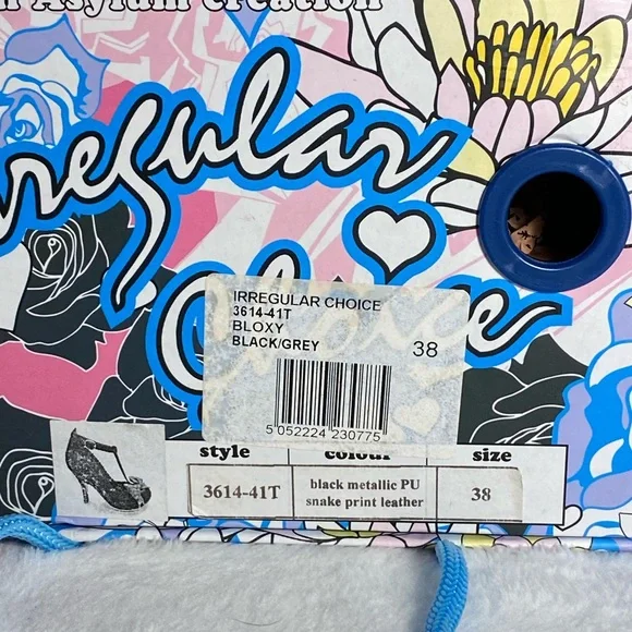 Irregular Choice VTG “Bloxy” pumps,black/tropical print,T strap,metallic heel, 8 - Picture 14 of 14